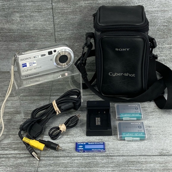 Sony Cameras, Photo & Video Sony Cybershot Dscp5 Digital Camera 72